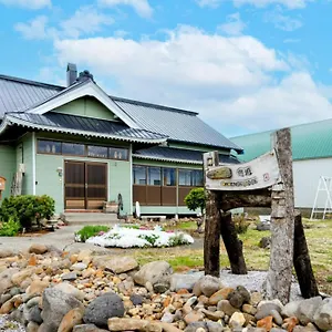 お花畑まで5分ー最大10人ーご家族にお勧めの古民家民泊ーオモテナシロッジ悠遊 カントリーハウス 中富良野町